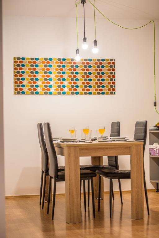 Apartment Marina สลาวอนสกีบรอด ภายนอก รูปภาพ
